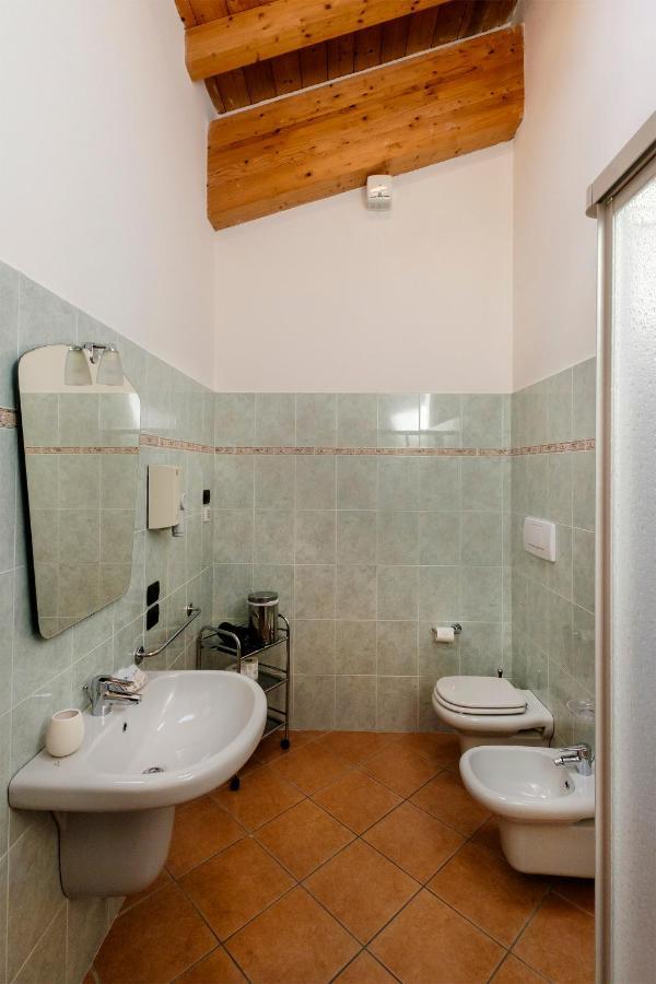 Al Colle Villa Cavaion Veronese Oda fotoğraf
